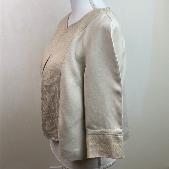 Coldwater Creek linen crop blazer jacket, gold jacquard trim summer / fall EUC - Picture 4 of 8